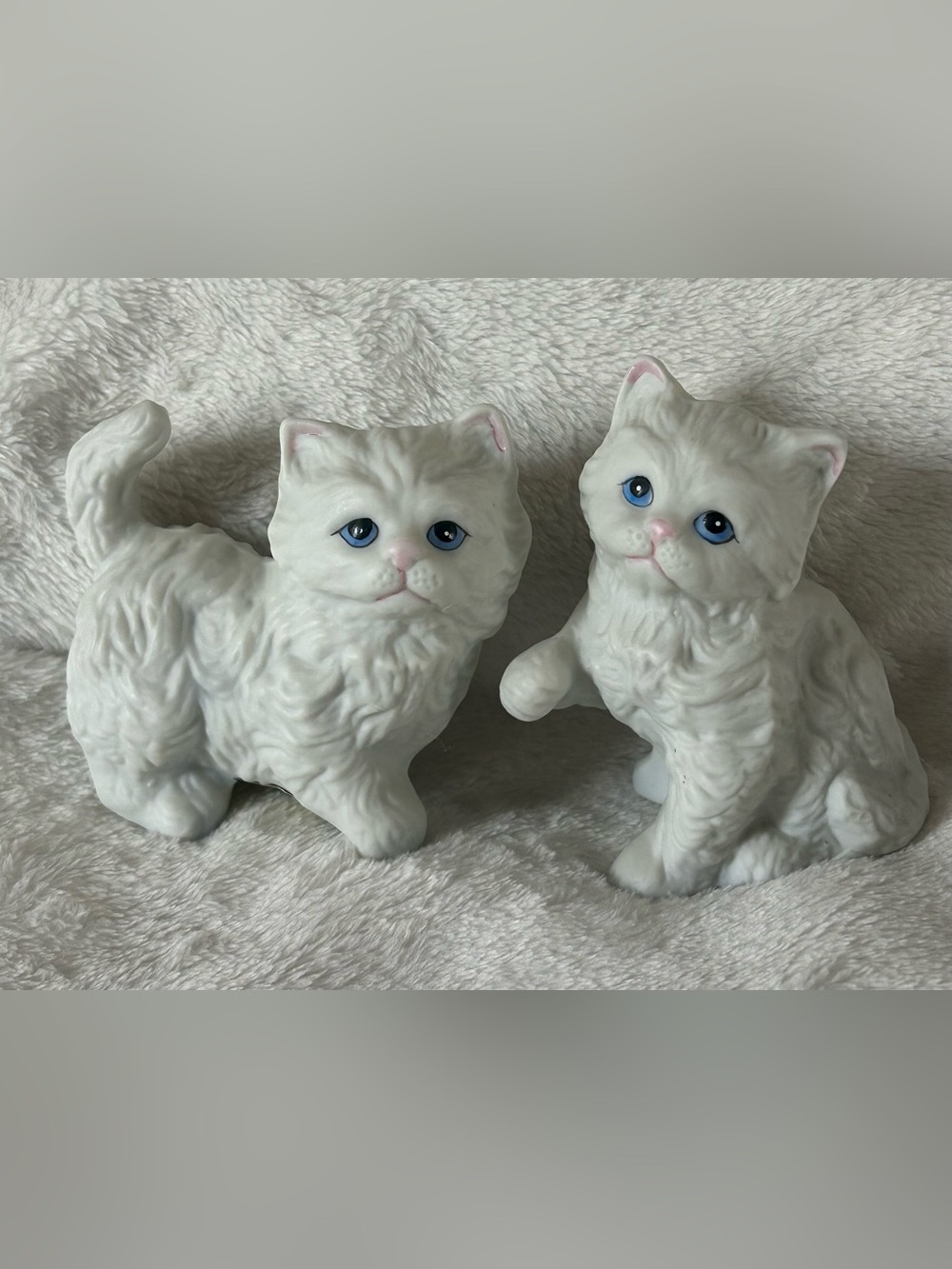 Vintage Homco White Persian Kitten Figurines - Set of 2 (C)